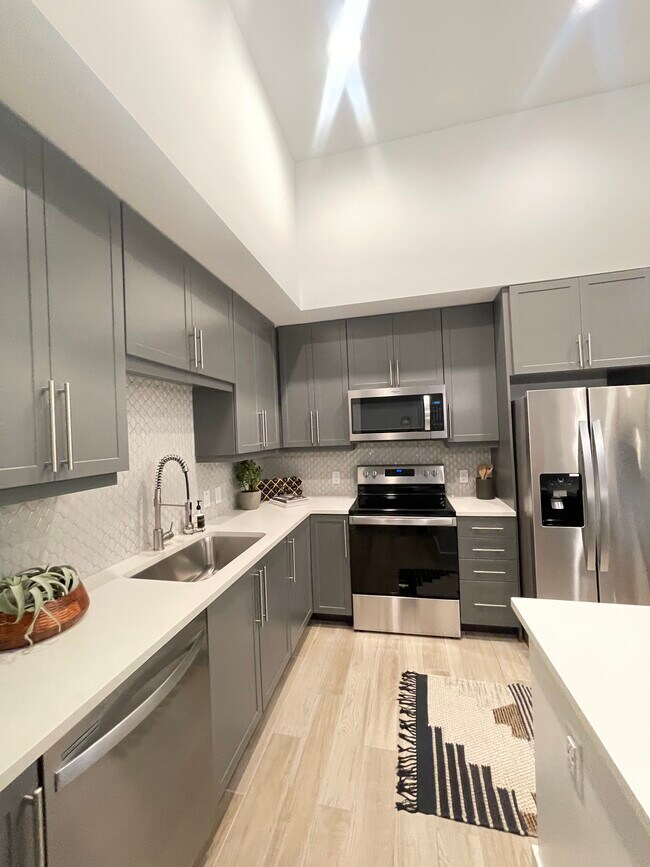 Photo - 8880 NW 102nd Pl