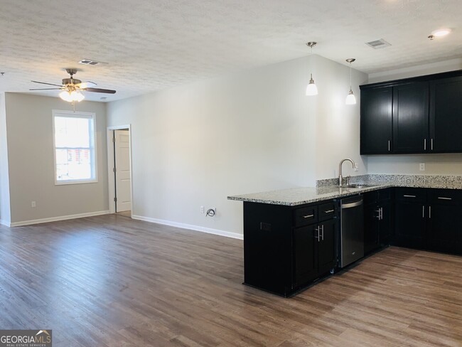 Photo - 621 Jefferson St Unidad A