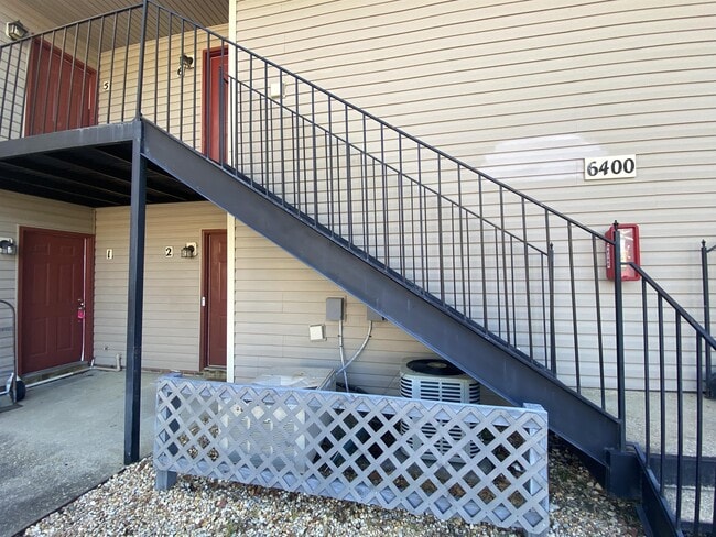 Photo - 6400 Starbrook Dr