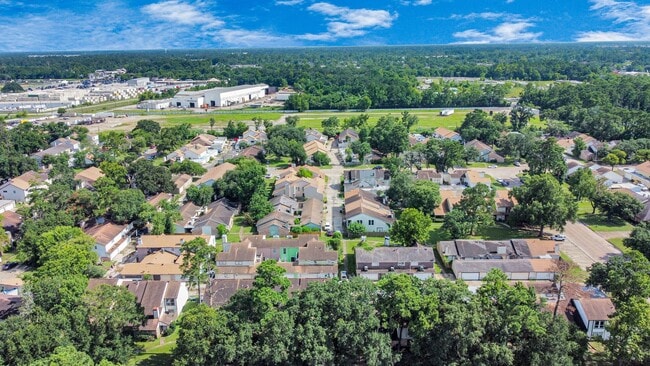 Photo - 5747 Easthampton Dr