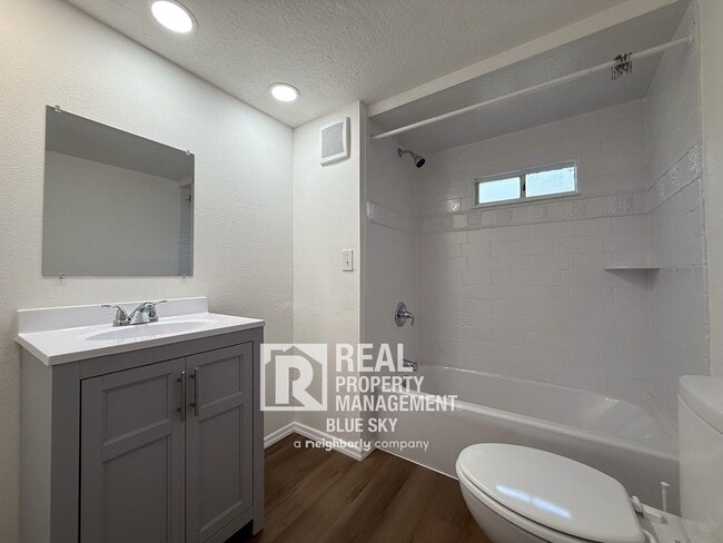 Photo - 9221 Kiowa Dr