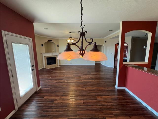 9909 Fressia Ln