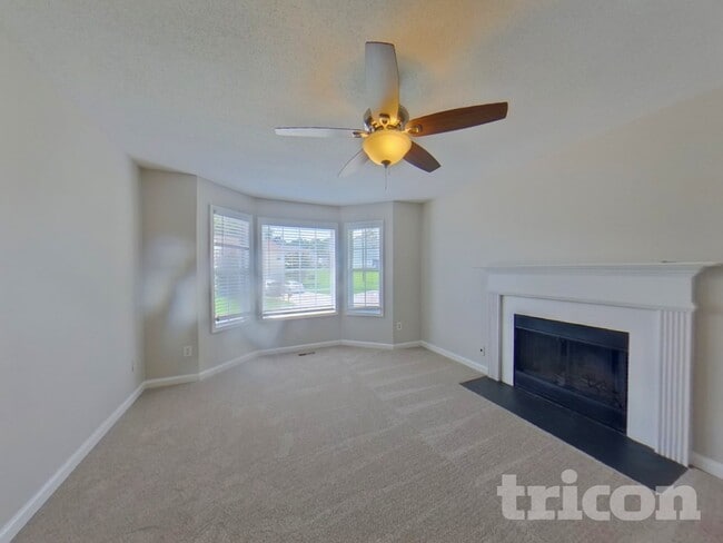 Photo - 708 Newport Dr