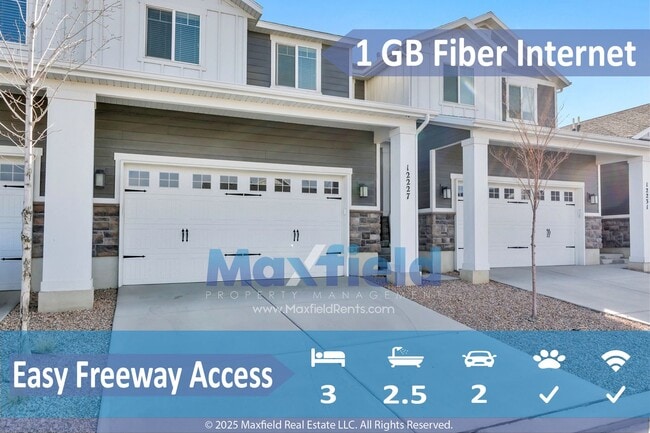 Building Photo - Townhouse Draper - 3 BD 2.5 BA 2 GA - 2250 Square Feet - New Carpet