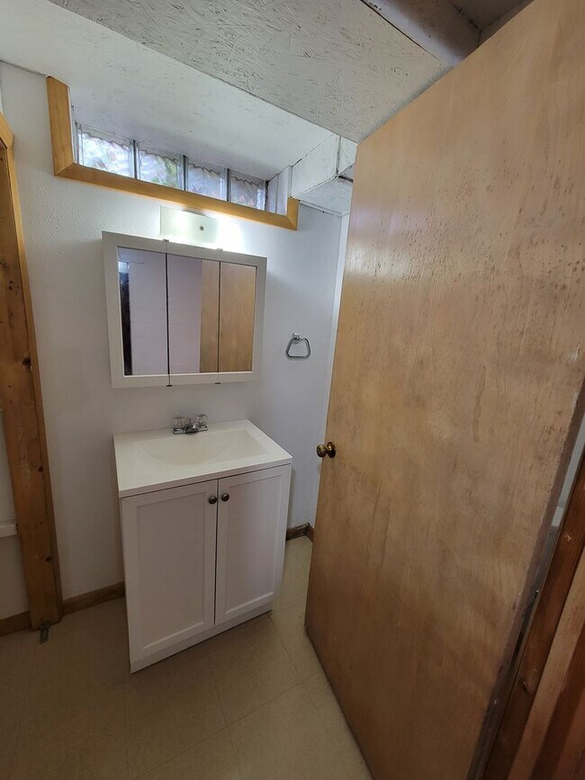 Photo - Great Home in quiet Waterloo Neighborhood