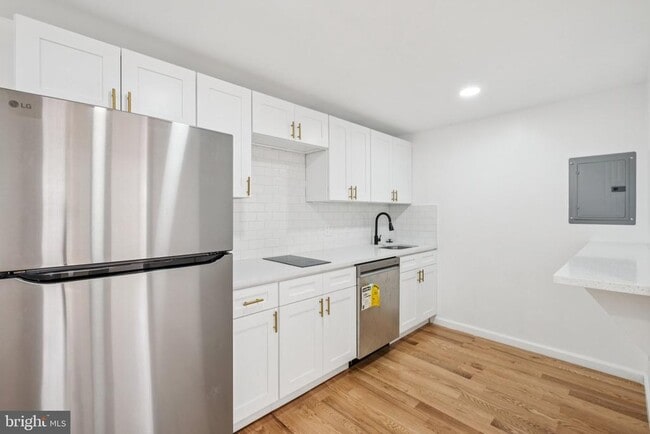 Photo - 1223 Spruce St Unit 3F