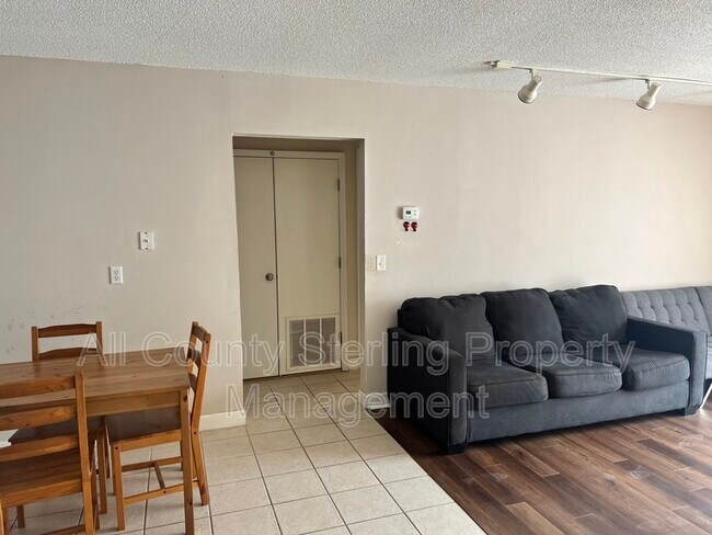 Photo - 1700 SW 16th Ct Unit G1