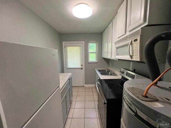 Photo - 103 Ellinor Ct