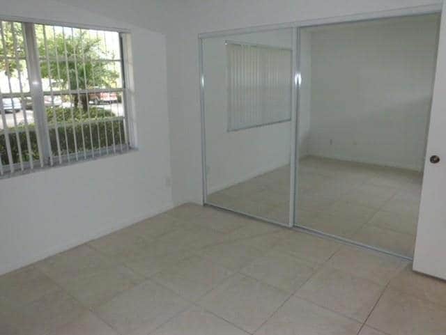 Building Photo - 8720 Shadow Wood Blvd Unit 502 Rental