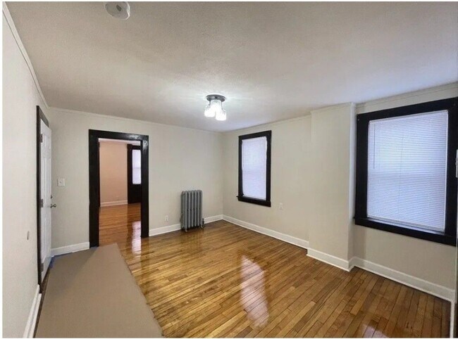 27 Wilcox St Unit 1L