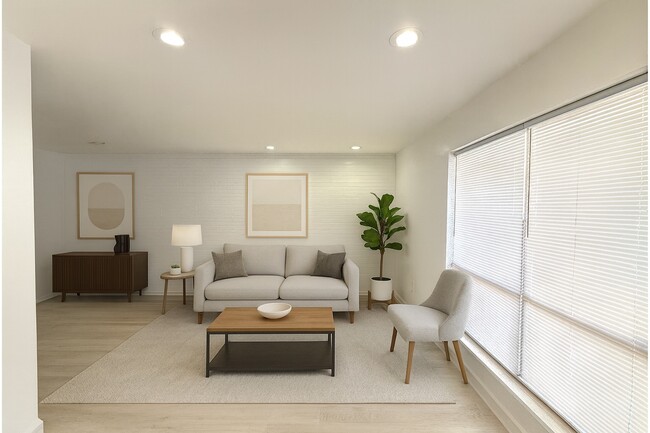 Photo - 2405 Mastin Lk Rd NW