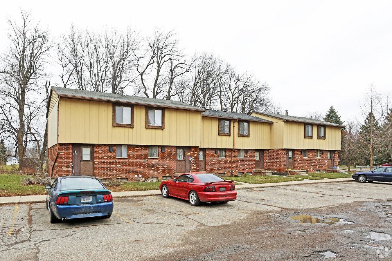 Charbridge Arbor Apartments For Rent In Lapeer Mi Forrent Com