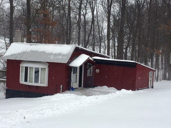 Photo - 5260 Steltz Rd