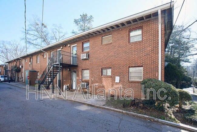 Building Photo - 2157 Lenox Rd NE Unit C8