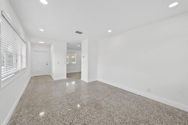 3808 Broadway Unit 3