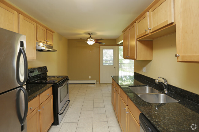 Two Bedroom - Kitchen - Gateway Commons Rental