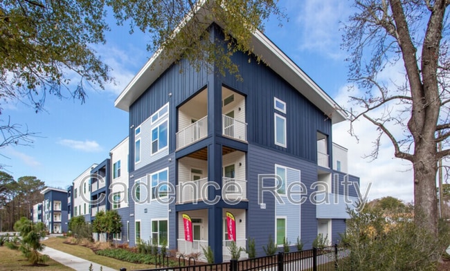 Photo - 610 S Kerr Ave