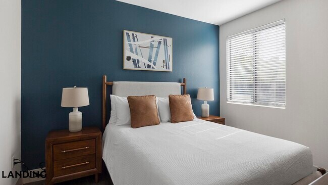 2323 E Highland Ave Unit 2111