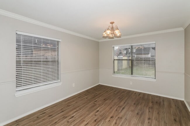 Photo - 20006 Brandon Oaks Way