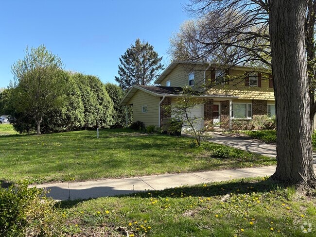 Building Photo - 4603 Stein Ave Rental