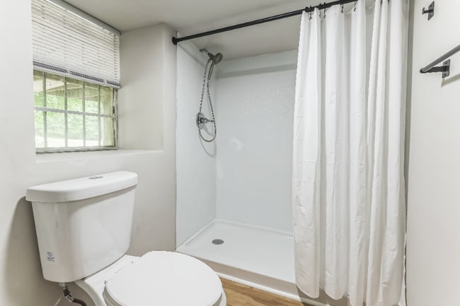 Photo - 2265 Wildwood Dr