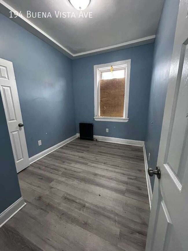 Photo - 194 Buena Vista Ave