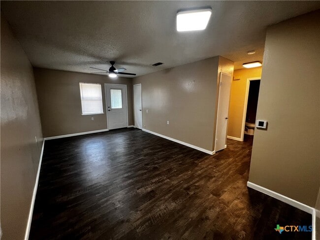 301 Rockwood Dr Unit J-6