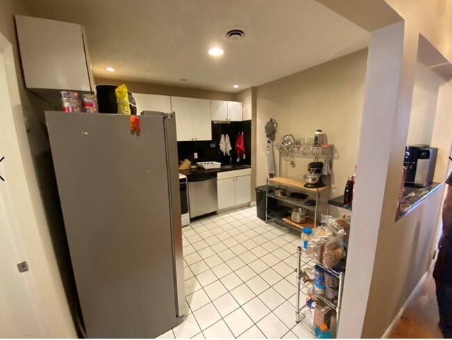 Photo - 235 Washington St Unit 2