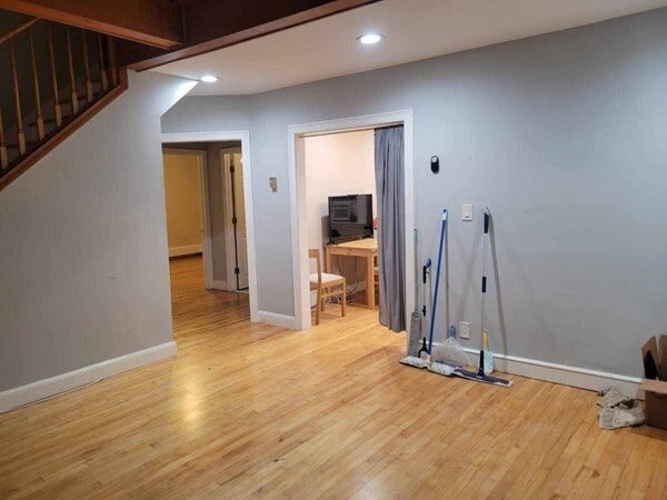 Building Photo - 90 Boylston St Unit 4