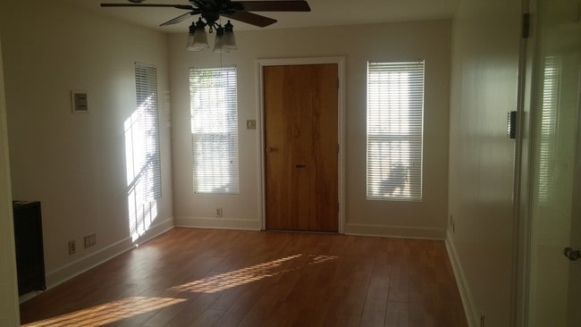Photo - 2715 W 14th St Unit 101