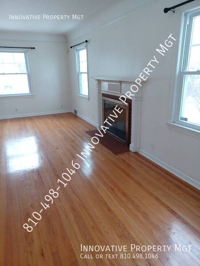 Photo - 611 Roome Ct