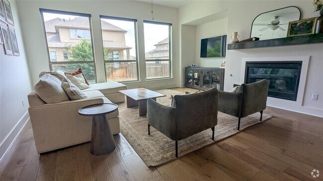 Building Photo - 4411 Logan Ridge Dr Rental