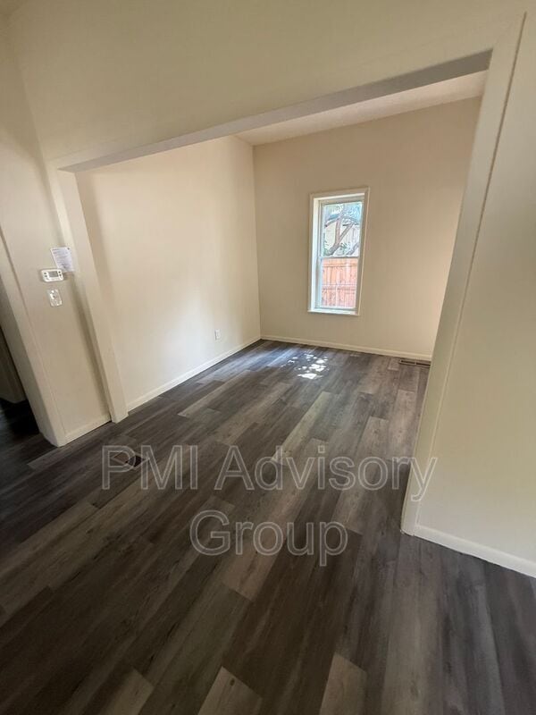 Photo - 420 SW Clay St
