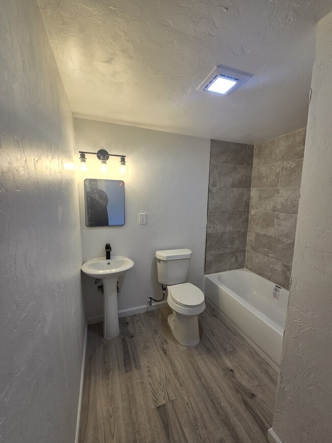 Photo - 3128 NW 33rd St