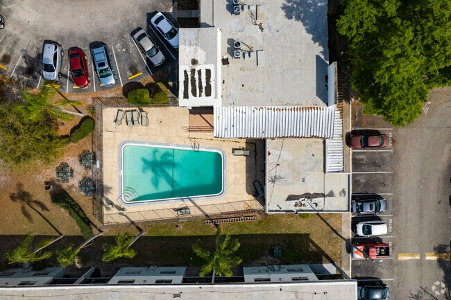 1811-12535 Tinsley Cir Tampa, FL, 33612-4930 - Oak Chase Apartments