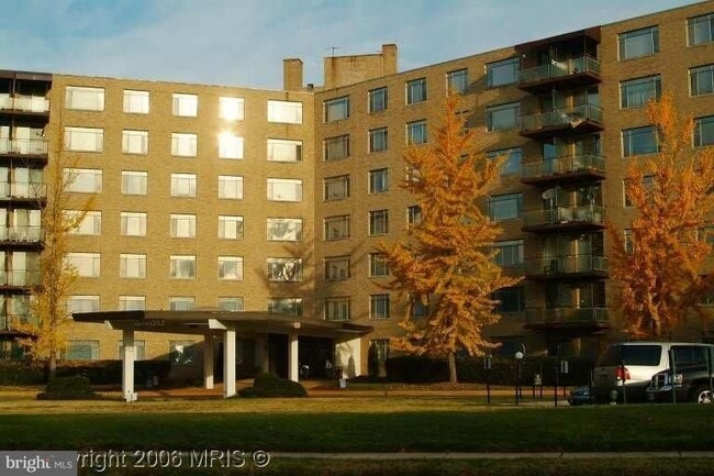 Photo - 3450 Toledo Terrace