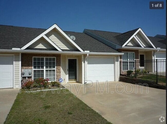 Building Photo - 316 Caldwell Cir Rental