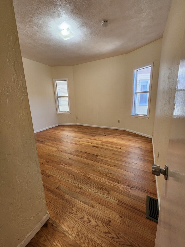 Photo - 52 Deering Rd Unit 1