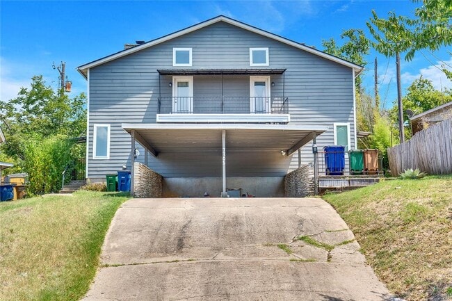 Building Photo - 7305 Grand Canyon Dr Rental
