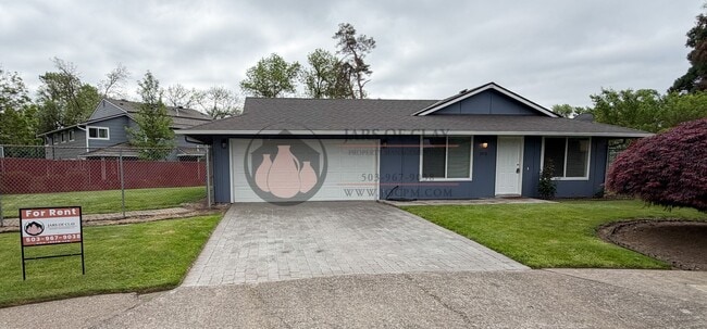 Building Photo - Salem 3BR with AC in Every Room! | 2-Car Garage & Fenced Yard
