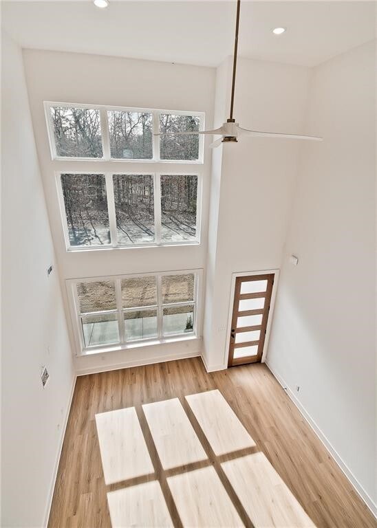 Photo - 32 Coalburn Dr