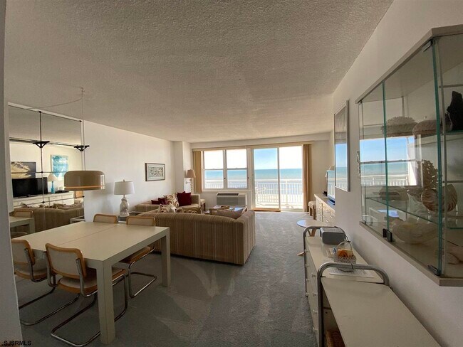 9400 Atlantic Ave Unit 913