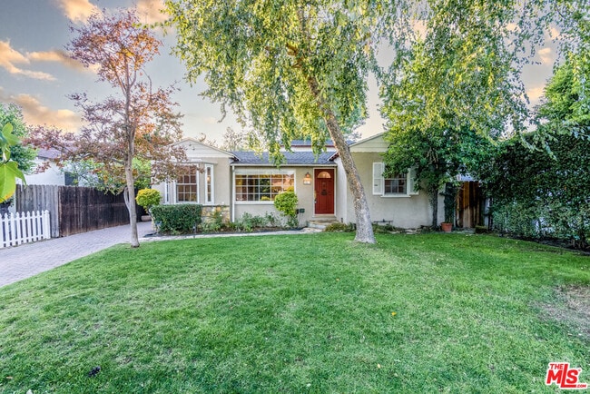 Building Photo - 4519 Van Noord Ave