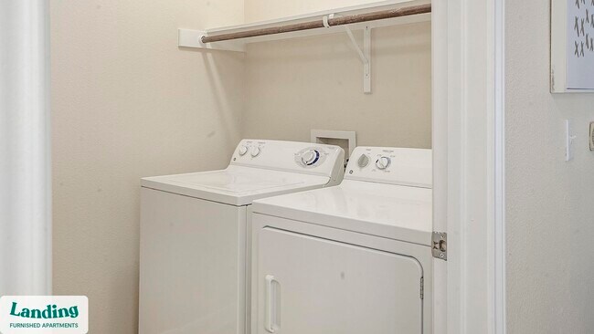 Photo - 625 E Stassney Ln Unidad 03-3205