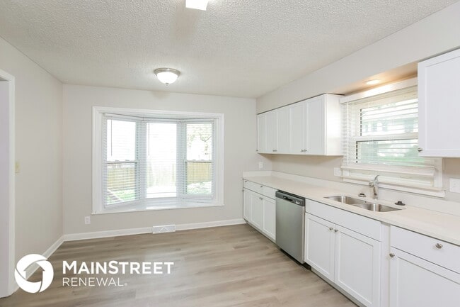 Photo - 9952 Charlotte N St