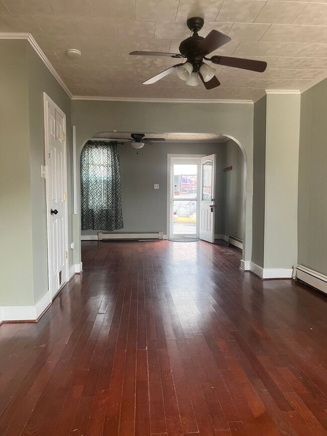 Photo - Beautiful Columbia 2 BR for Immediate Move in