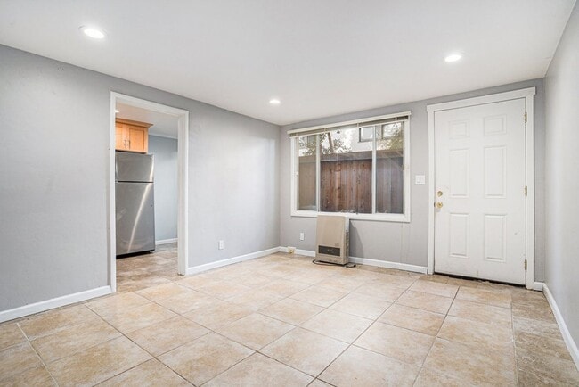 Photo - 1203 Benton St. - 1 bedroom | 1 bath Unit 1203