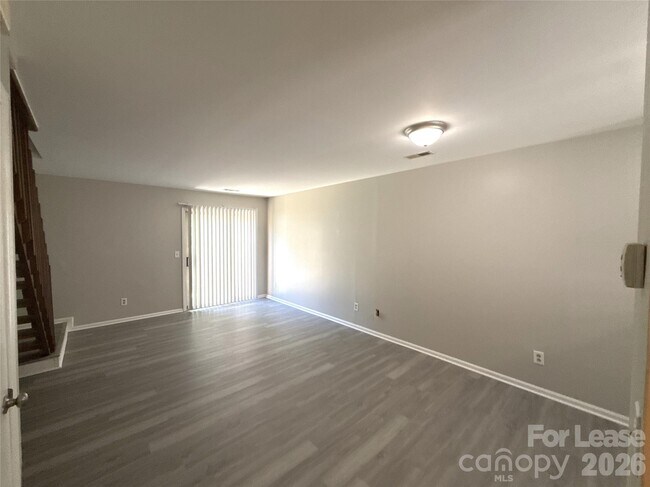 Photo - 4042 Briarhill Dr