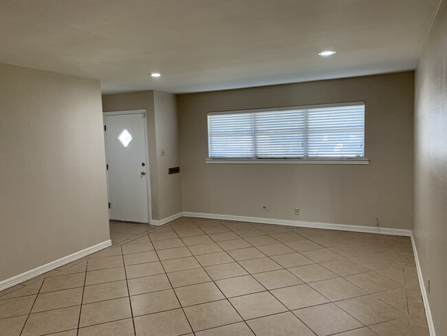 Photo - 3901 Drexel Ave