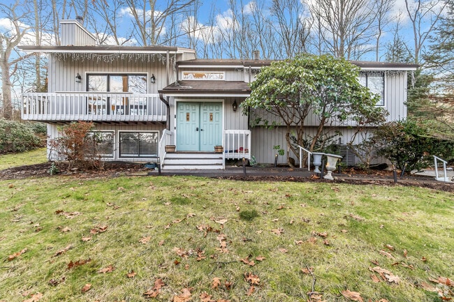 Building Photo - 520 Walnut Tree Hill Rd Rental
